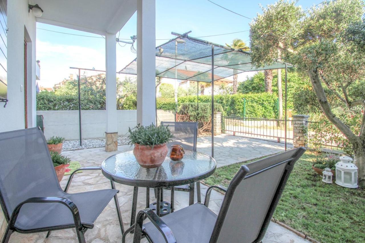 Lucia Apartment Novigrad  Bagian luar foto